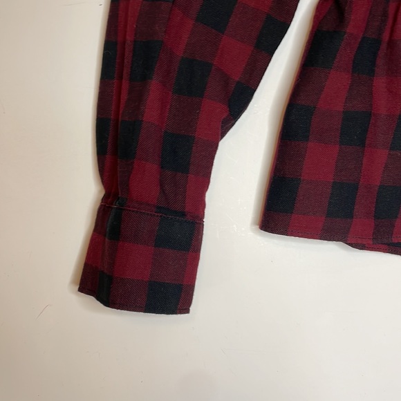 Madewell soft & lightweight flannel covered button peplum top. Maroon/black XXS - Picture 3 of 7